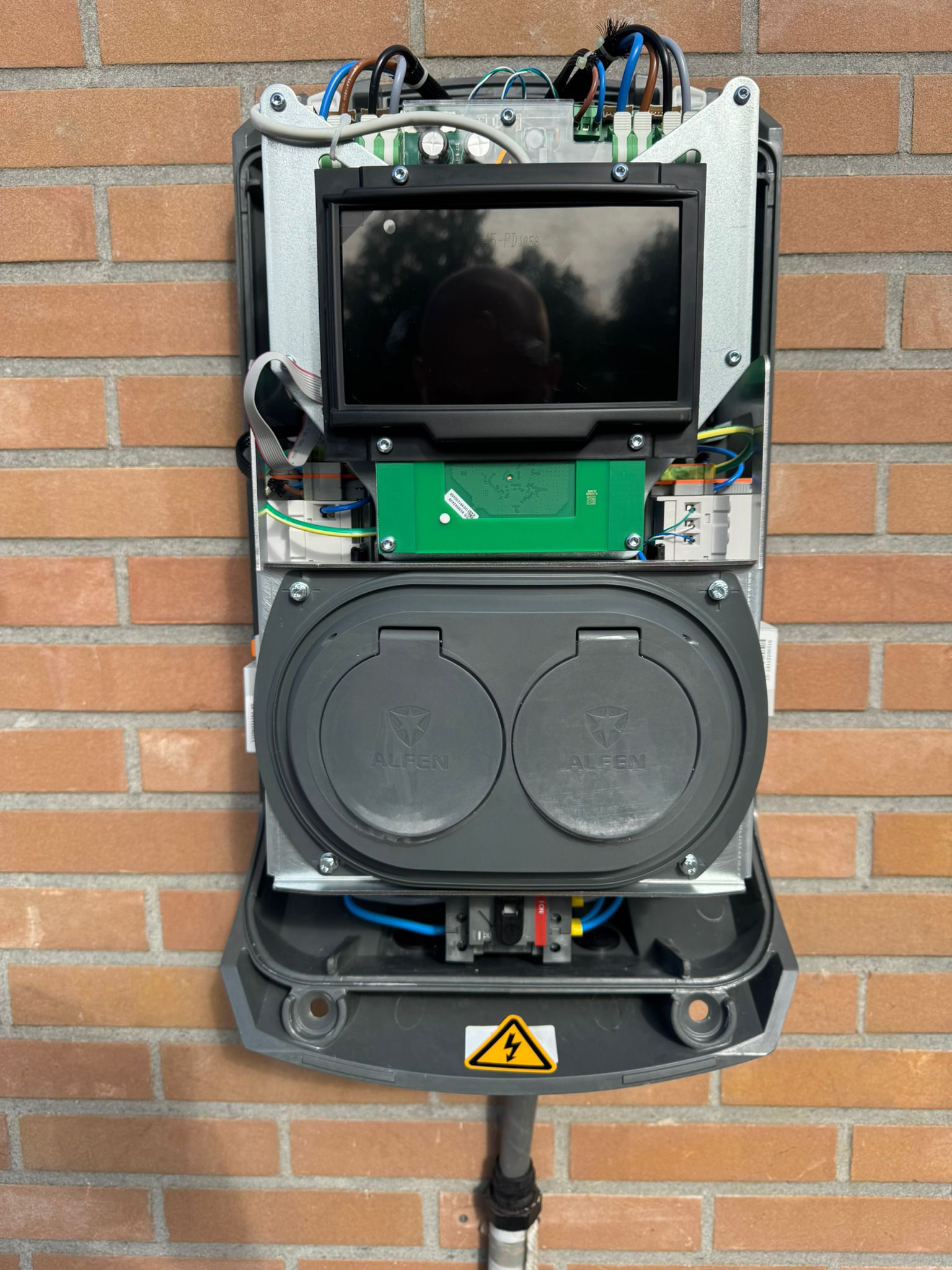 Laadpaal installatie voor elektrische auto